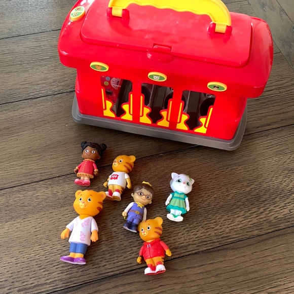 Other - Daniel Tiger trolly